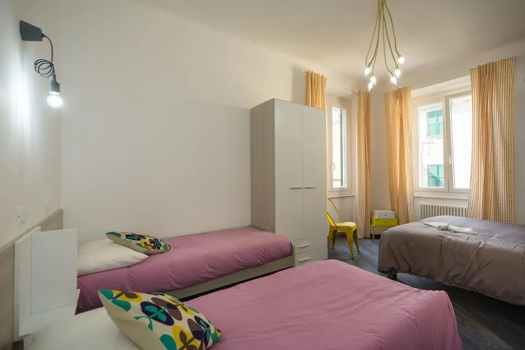 Genua Apartment 0*, Genoa Italy